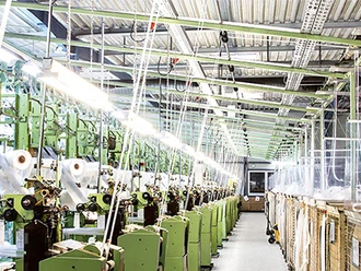 Ntiaj teb no Yarn Nqe Surge & Peb cov lus teb kom ruaj ntseg Webbing Supply